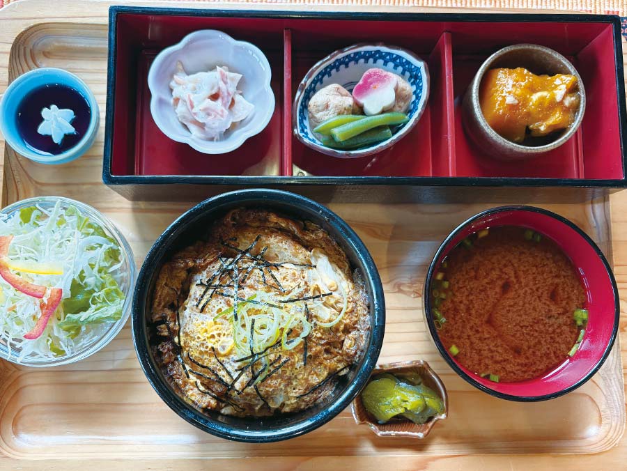 限定ふくろうランチ（選べるミニ丼）ミニカツ丼