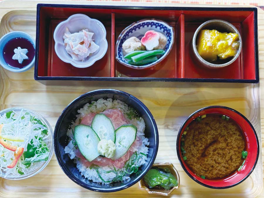 限定ふくろうランチ（選べるミニ丼）ミニネギトロ丼
